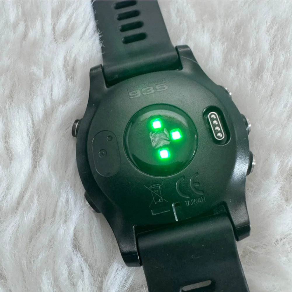 Garmin Forerunner 935 Running and Triathlon Training Watch